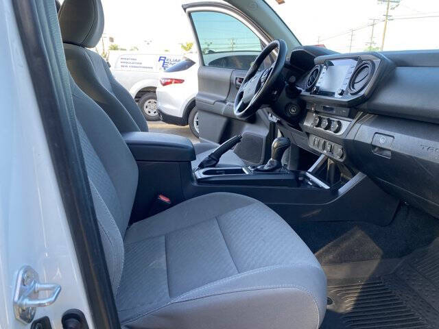 2022 Toyota Tacoma SR5 V6