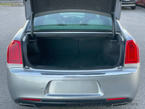 2016 Chrysler 300 Limited Anniversary