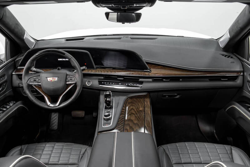 2022 Cadillac Escalade Sport Platinum