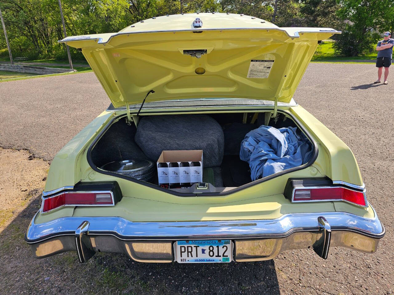 1975 Lincoln Continental 250