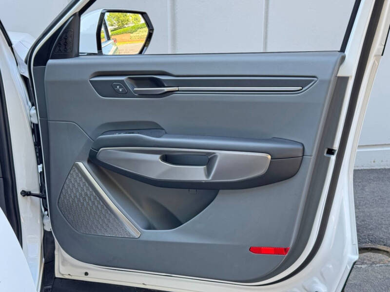2026 Kia EV9 Light Long Range
