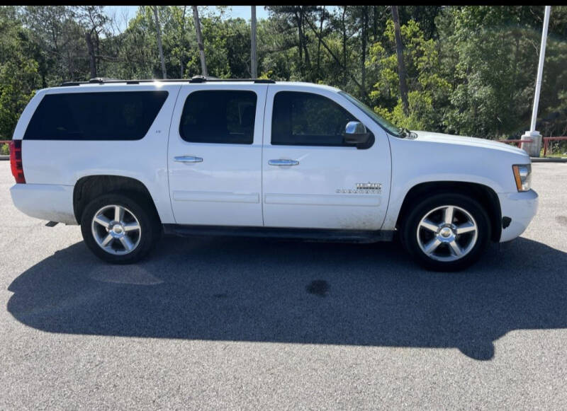 2014 Chevrolet Suburban for sale at Cajun Auto Resales, LLC in Lafayette LA