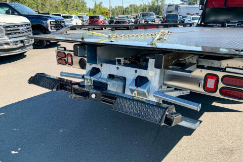 2025 International MV607