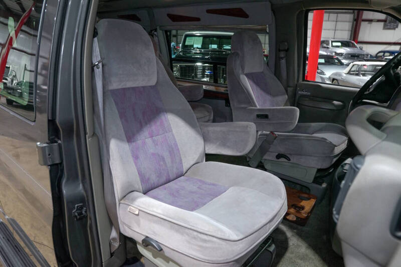 1999 GMC Savana G1500