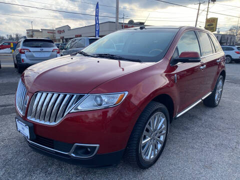 2013 Lincoln MKX for sale at Volare Motors in Cranston RI