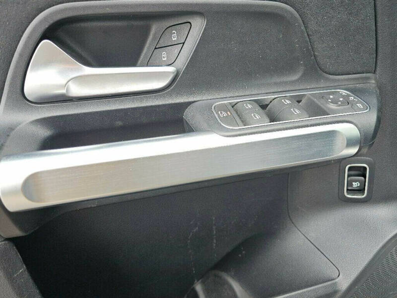 2022 Mercedes-Benz EQB EQB 350 4MATIC