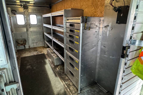 2017 Ford Stripped Chassis