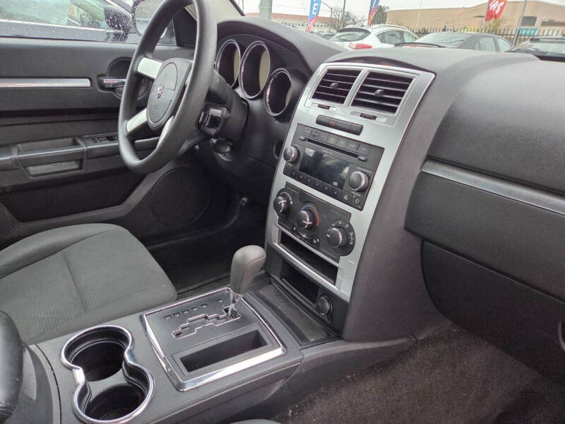 2009 Dodge Charger SE