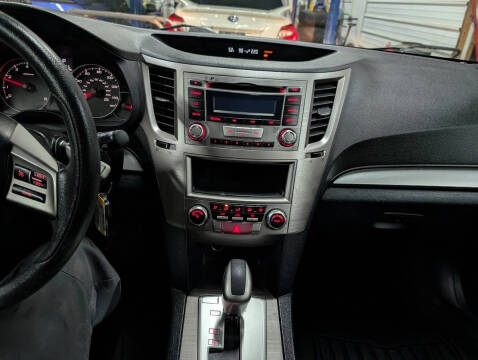 2014 Subaru Outback 2.5i