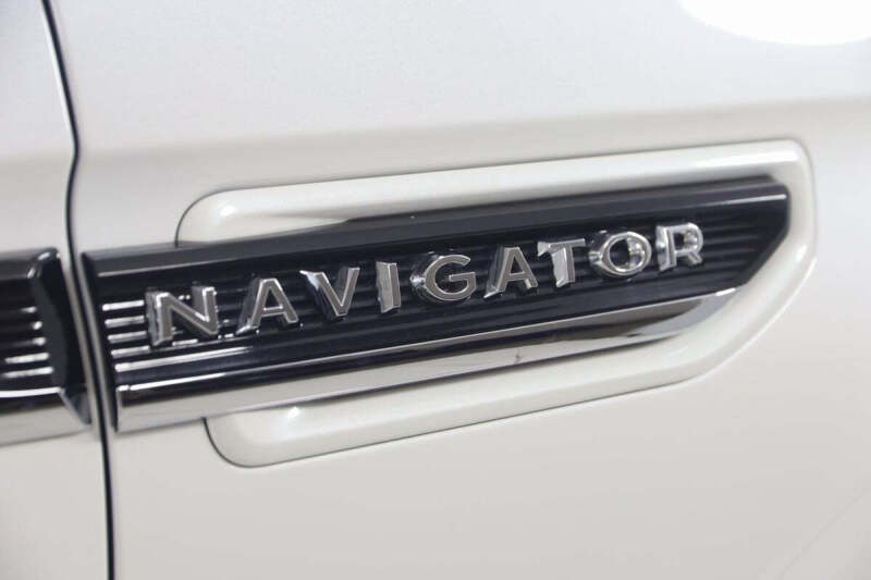 2023 Lincoln Navigator Black Label