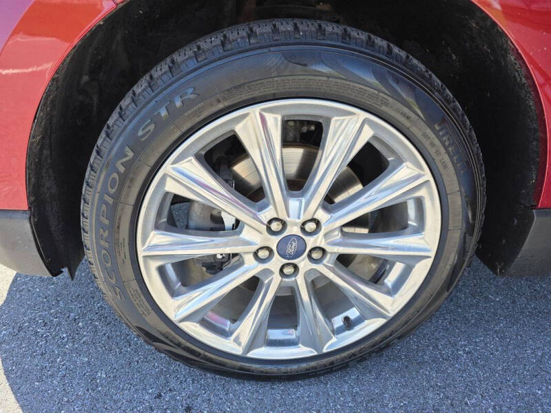 2018 Ford Edge Titanium
