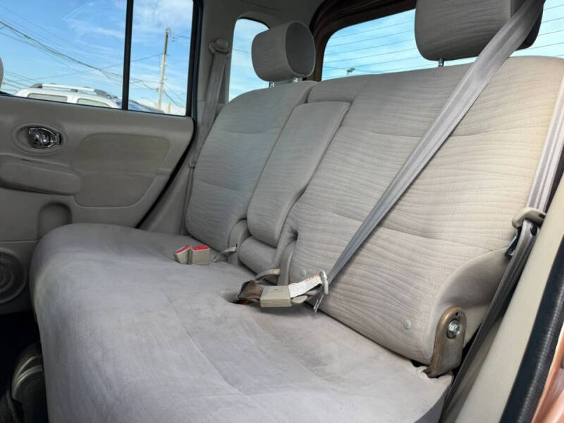 2011 Nissan cube