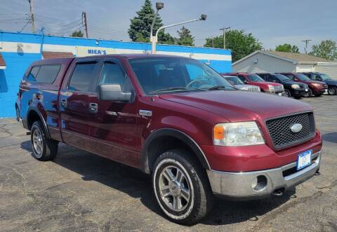 2006 Ford F-150 for sale at NICAS AUTO SALES INC in Loves Park IL
