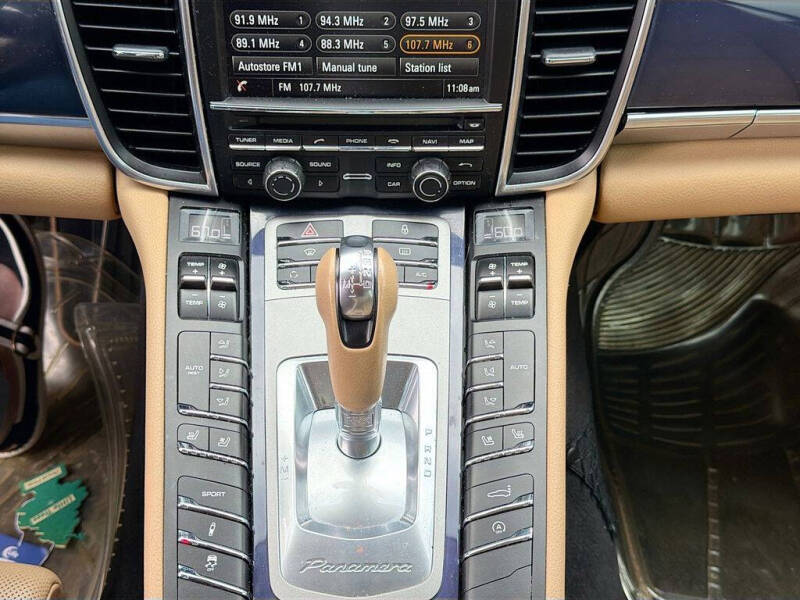 2013 Porsche Panamera