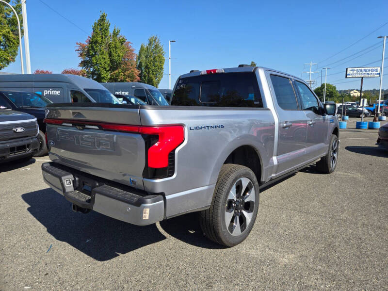 2025 Ford F-150 Lightning Platinum
