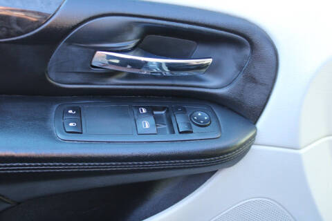 2014 Dodge Grand Caravan American Value Package