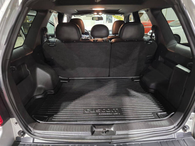 2009 Ford Escape XLT