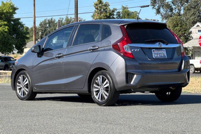 2016 Honda Fit EX