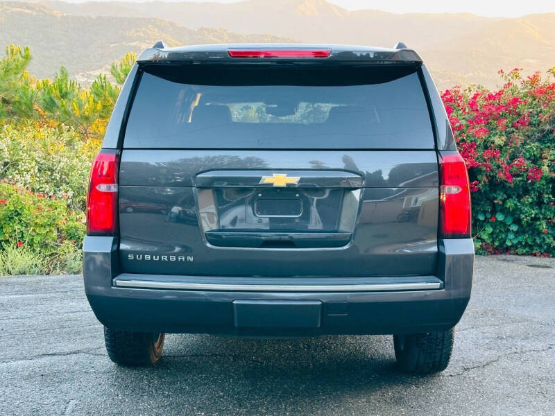 2016 Chevrolet Suburban LT