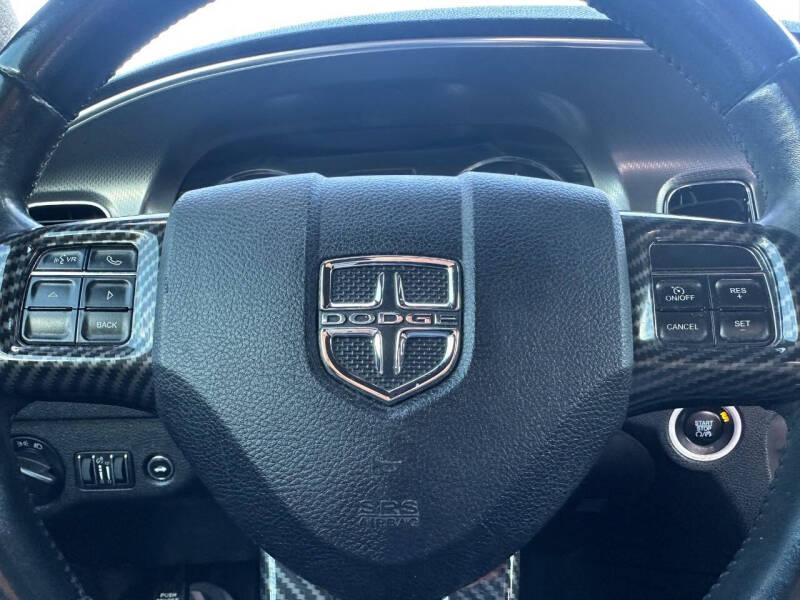 2013 Dodge Charger SE