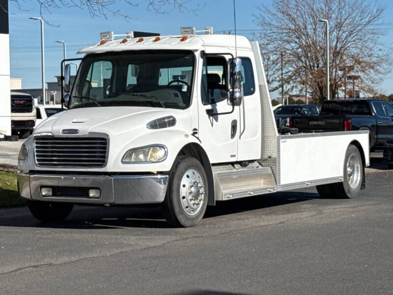 2007 Freightliner M2 106