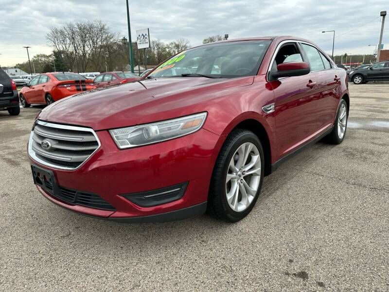 2013 Ford Taurus for sale at Peak Motors in Loves Park IL