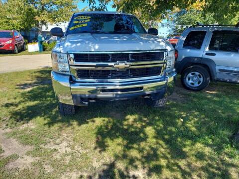 2007 Chevrolet Silverado 2500HD for sale at Car Connection in Yorkville IL