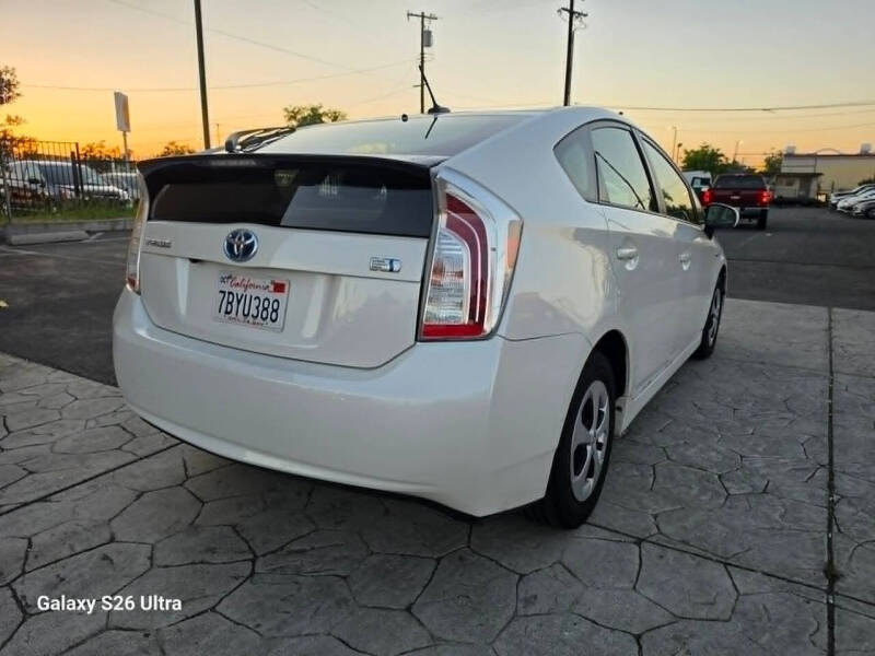 2013 Toyota Prius Four