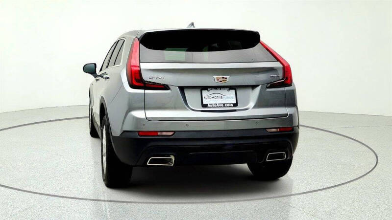 2023 Cadillac XT4 Luxury