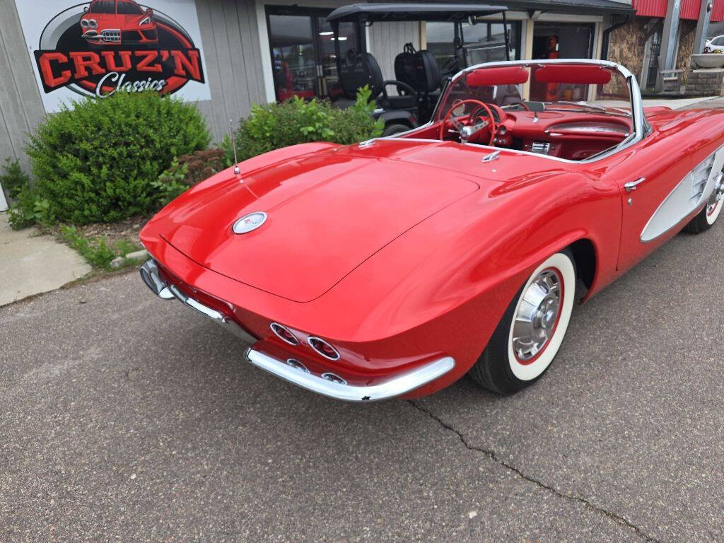 1961 Chevrolet Corvette 118