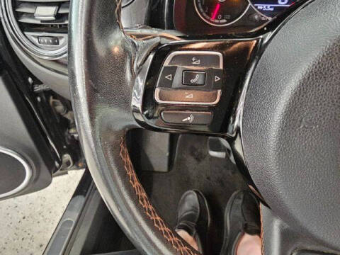 2015 Volkswagen Beetle 1.8T Classic PZEV