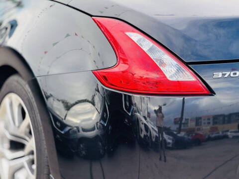 2013 Nissan 370Z Roadster Touring