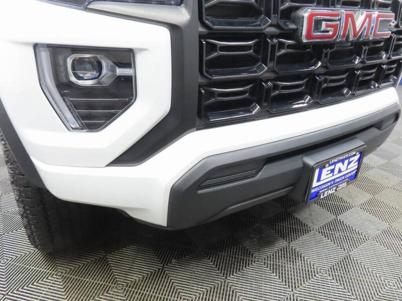 2024 GMC Canyon Elevation