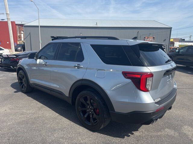 2021 Ford Explorer ST