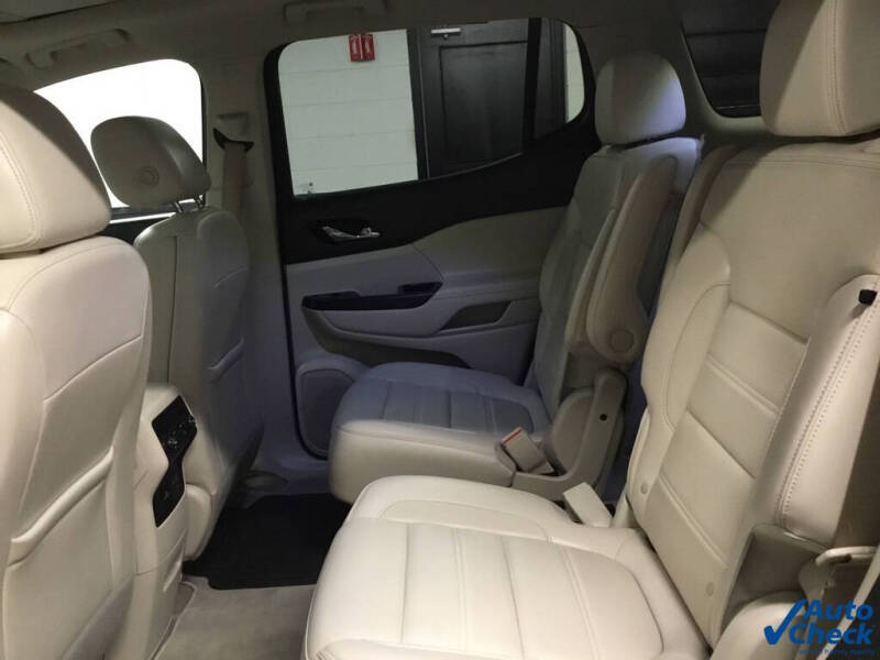 2020 GMC Acadia Denali