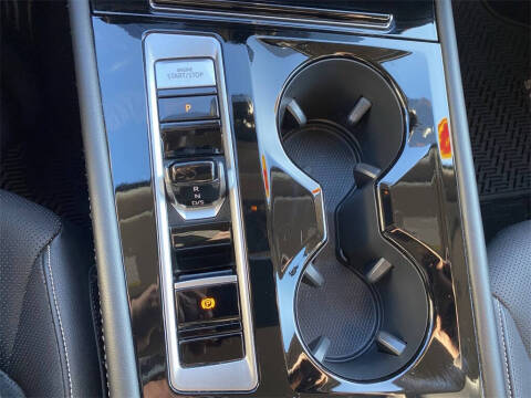 2024 Volkswagen Atlas SE