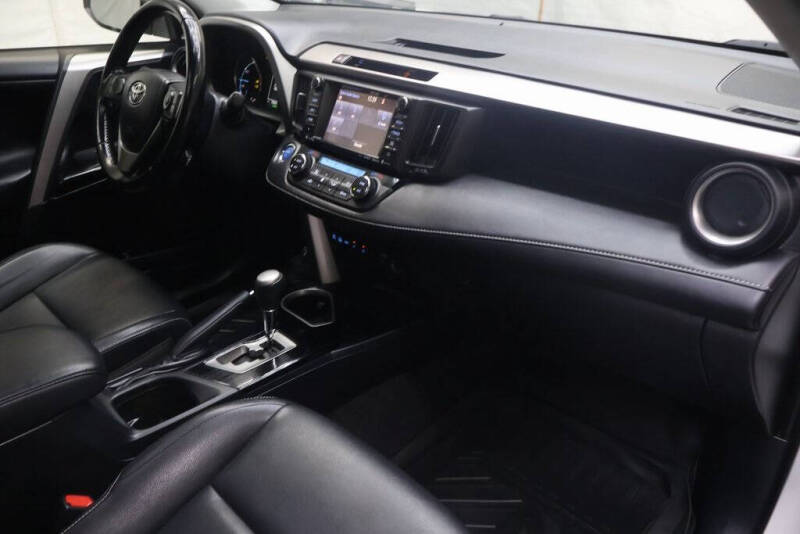 2016 Toyota RAV4 Hybrid Limited