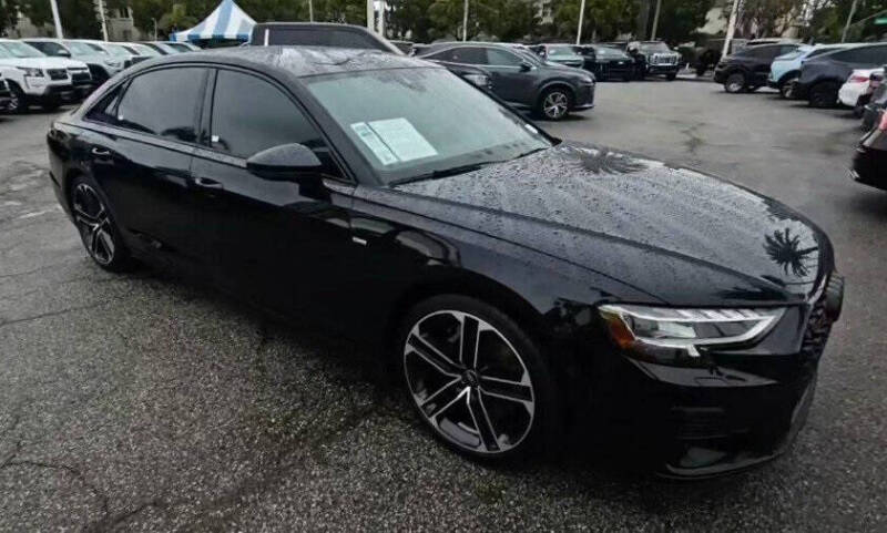 2025 Audi A8 L quattro 55 TFSI