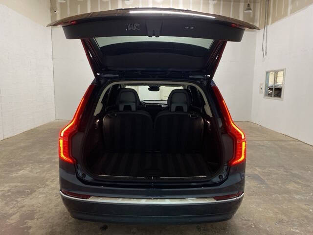2025 Volvo XC90 B6 Plus Bright Theme 7P