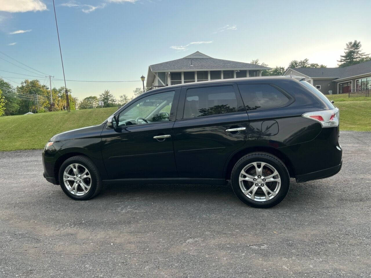 2014 Mitsubishi Outlander for sale at Town Auto Inc in Clifton Park, NY