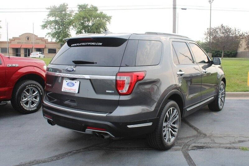 2019 Ford Explorer Platinum