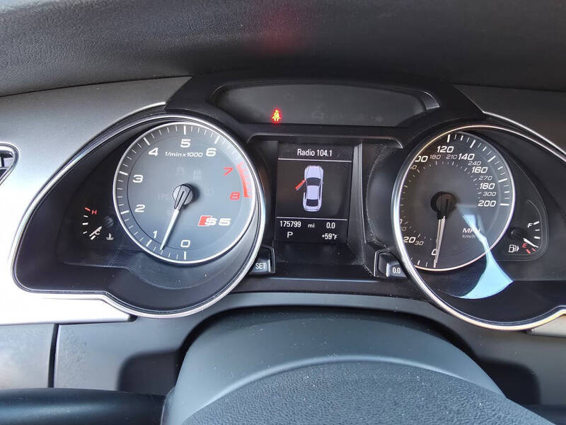 2008 Audi S5 quattro
