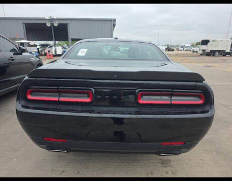 2023 Dodge Challenger SXT