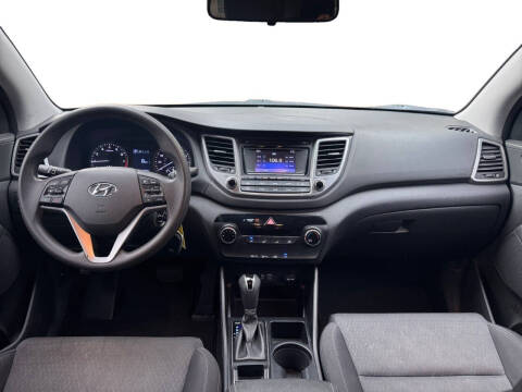 2017 Hyundai Tucson SE