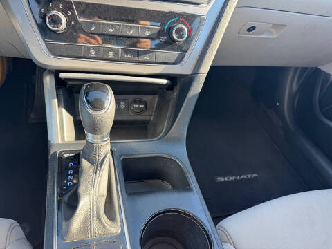 2017 Hyundai Sonata SE