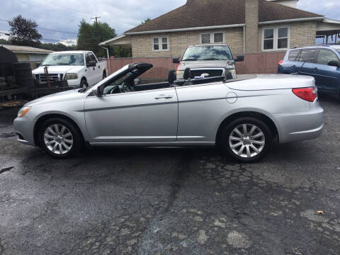 2012 Chrysler 200 Touring
