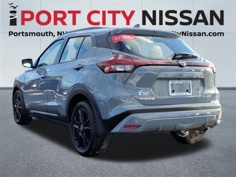 2024 Nissan Kicks SR