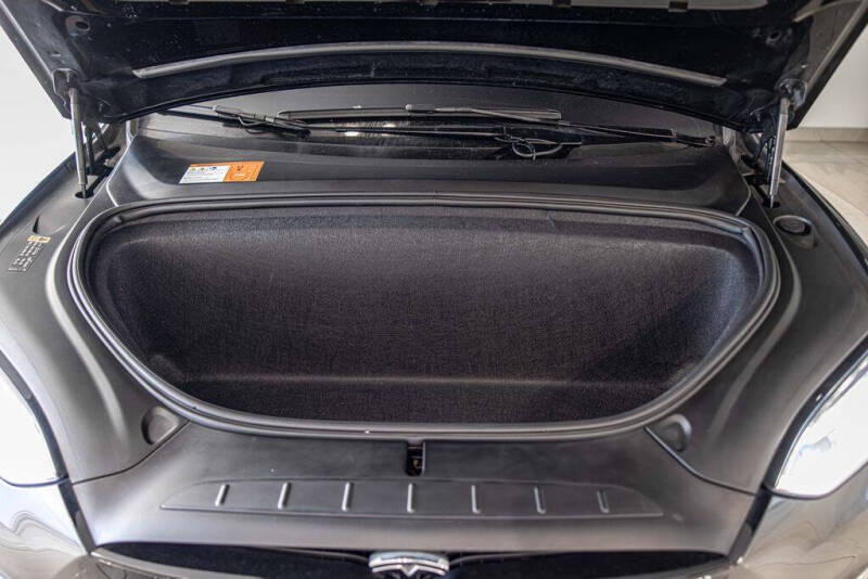 2018 Tesla Model X P100D
