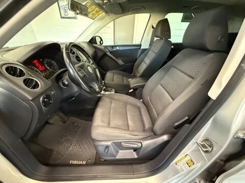 2009 Volkswagen Tiguan SE