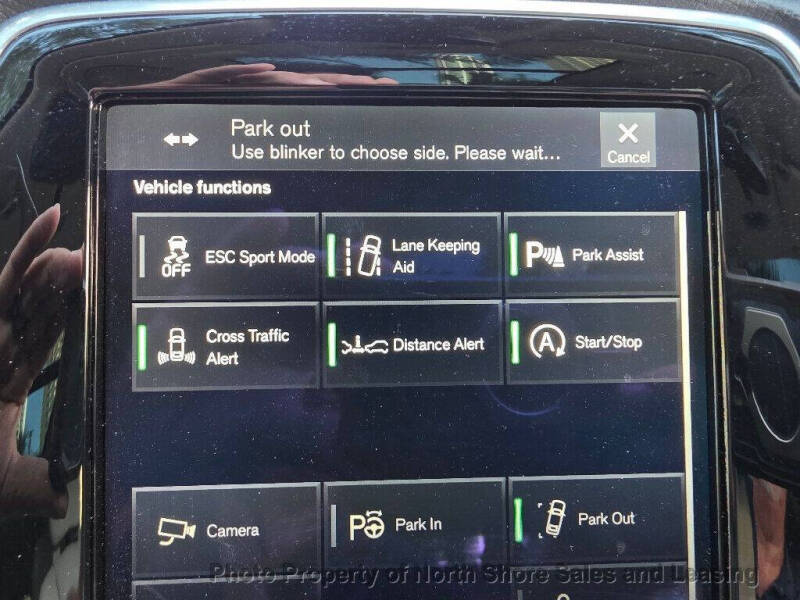 2018 Volvo XC90 T6 Momentum